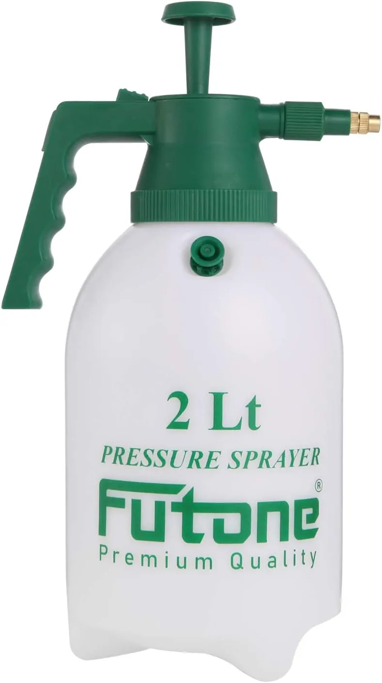 Futone 0.5 Gallon Hand Held Garden Sprayer (2L)