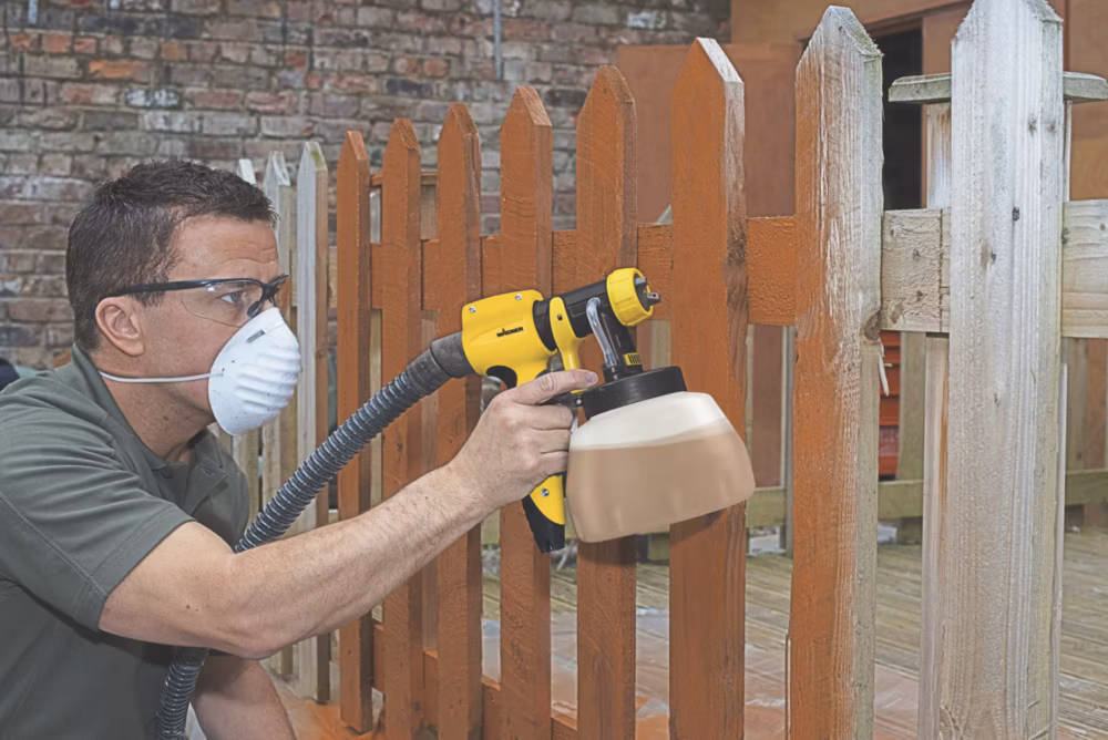 5 Best Garden Fence Sprayers in 2026: Buyer’s Guide, Reviews & Tips